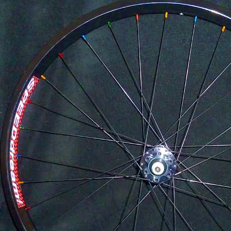 custom mountain bike wheel with colored nipples